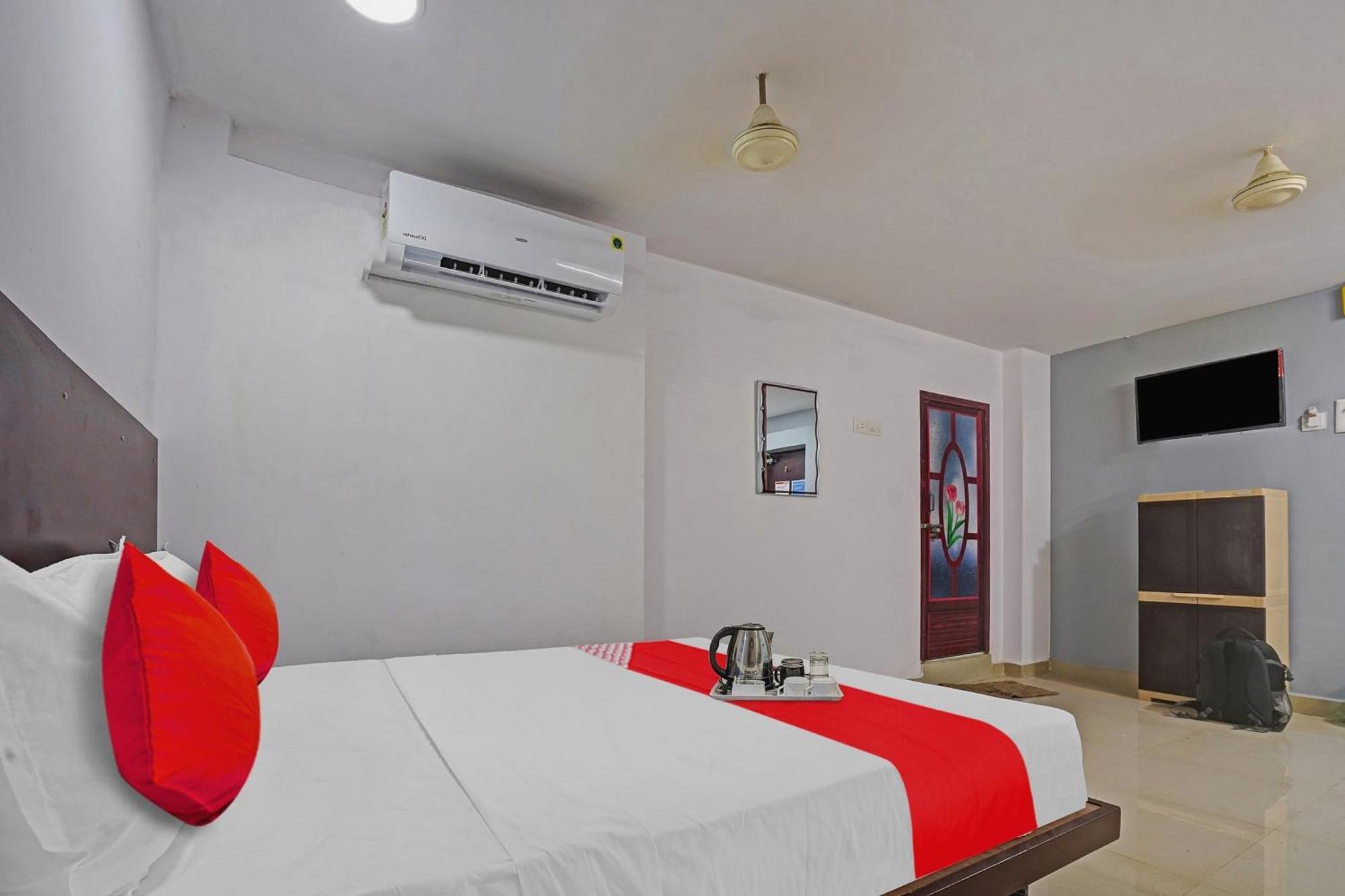Hotel O Sai Krishna Residency Vijayawāda Esterno foto
