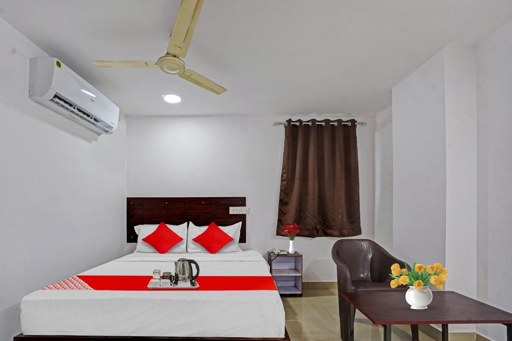Hotel O Sai Krishna Residency Vijayawāda Esterno foto